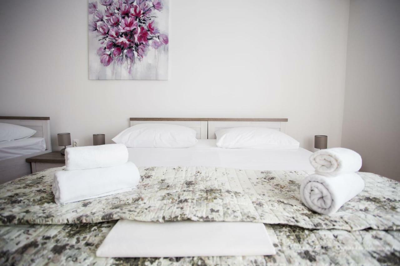 Apartman Leona Каштела Экстерьер фото